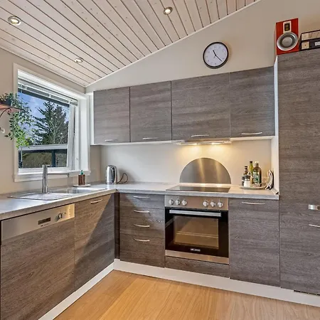 Semesterbostad Janna - 200m From The Sea By Interhome *